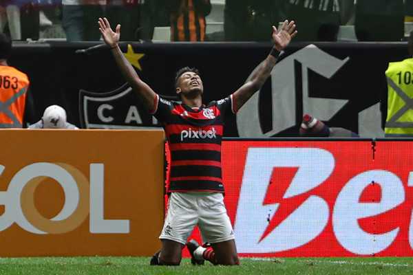 Bruno Henrique Retorna ao Time do Flamengo para Confronto contra o Botafogo
