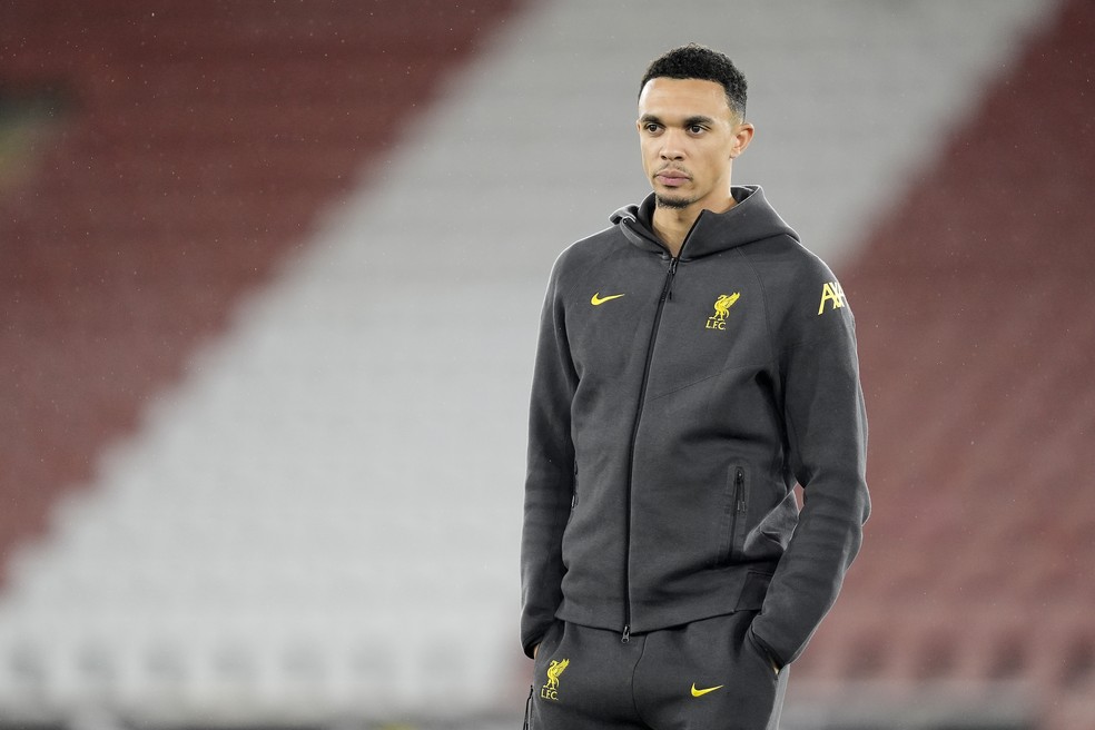 Alexander-Arnold deixará o Liverpool ao fim da temporada — Foto: Getty Images