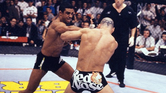 REVANCHE MARCADA - Vitor Belfort e Wanderlei Silva vão se enfrentar no Spaten Fight Night 2. Lendas do MMA se reencontram no boxe 27 anos após luta histórica