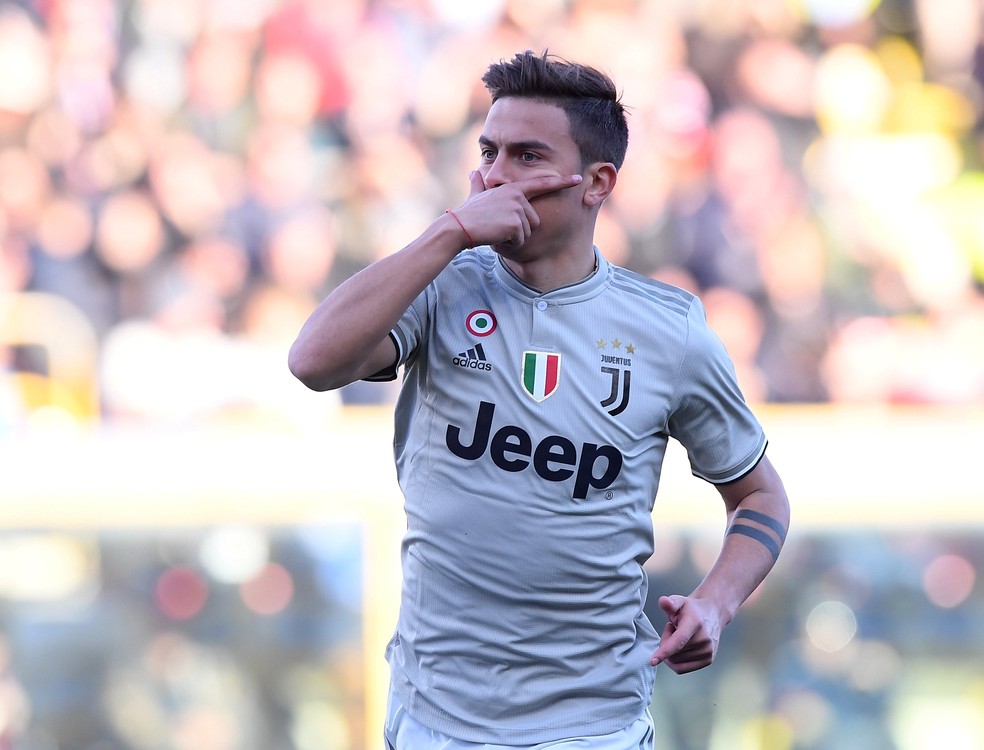 Dybala comemora gol da Juventus — Foto: REUTERS/Alberto Lingria