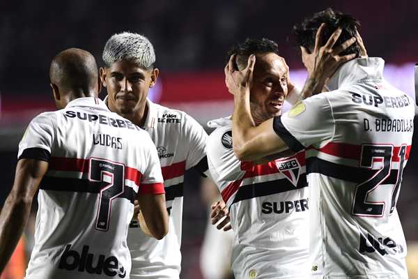 UMA BOLADA! Veja quanto o São Paulo vai receber da Conmebol por avançar na Libertadores