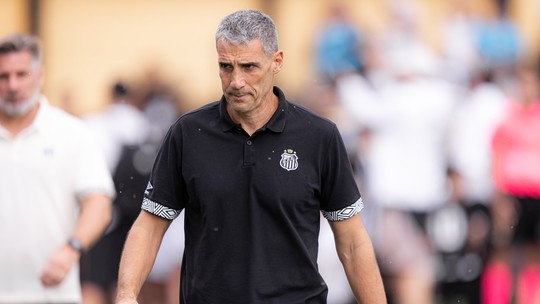 Análise: Vojvoda tem culpa em eliminação; Neymar também decepciona - Foto: (Raul Baretta/Santos FC)