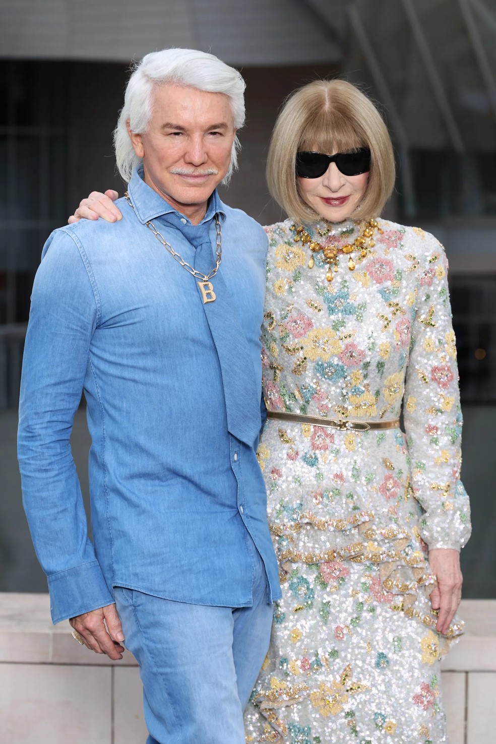 Anna Wintour and Baz Luhrmann no Prel&uacute;dio dos Jogos Ol&iacute;mpicos de Paris&nbsp;2024 &mdash; Foto: Pascal Le Segretain/Getty Images