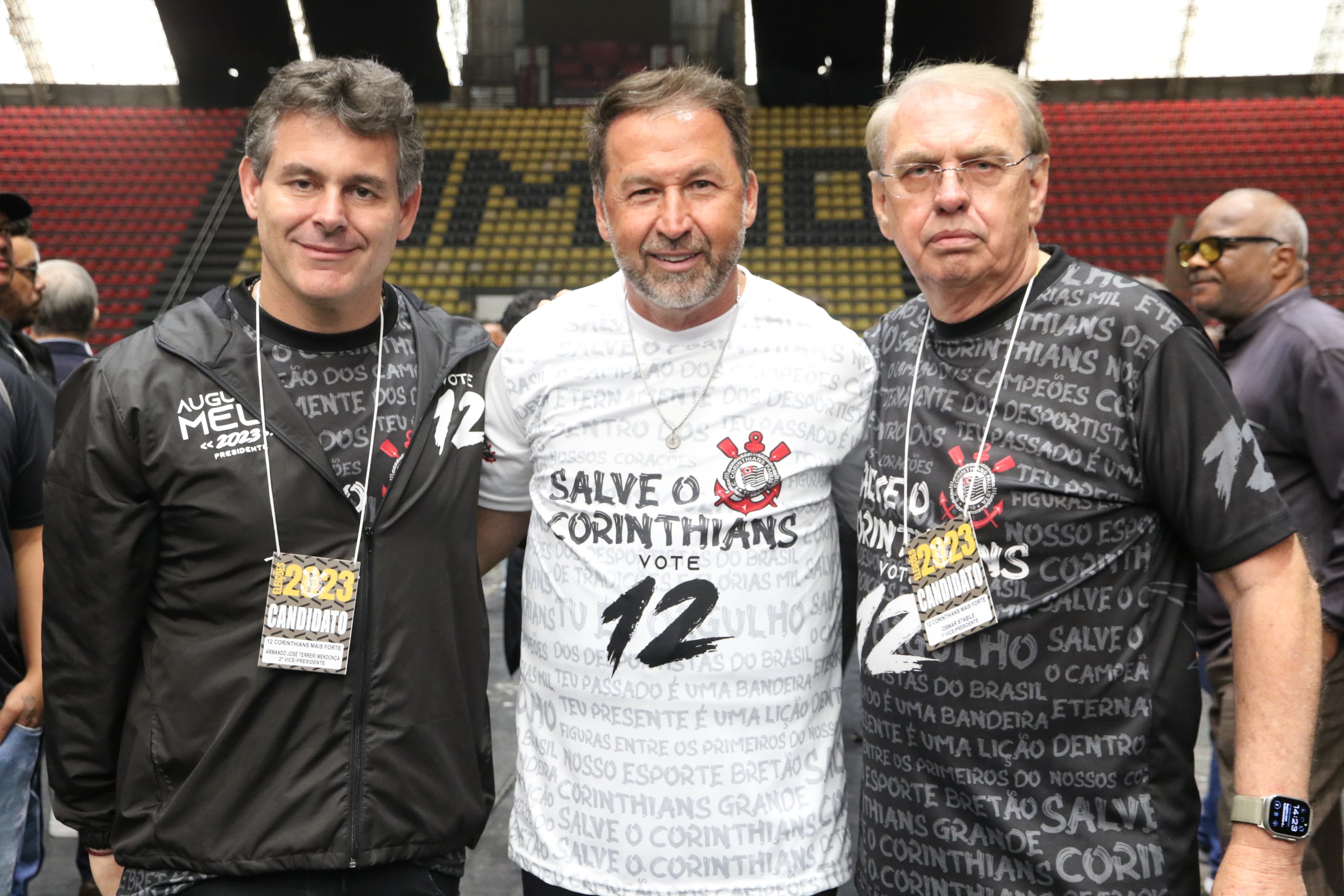 Presidente do Corinthians destaca responsabilidade de evitar erros na gestão.