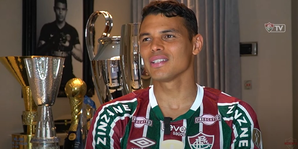 Thiago Silva elogia Diniz e crava: 