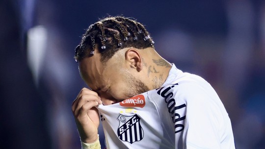 Neymar desabafa após goleada sofrida pelo Santos: "Foi tudo uma m..."
