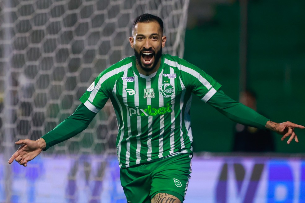 Artilheiro do Juventude na Série B confirma despedida para jogar na Tunísia  | Ge