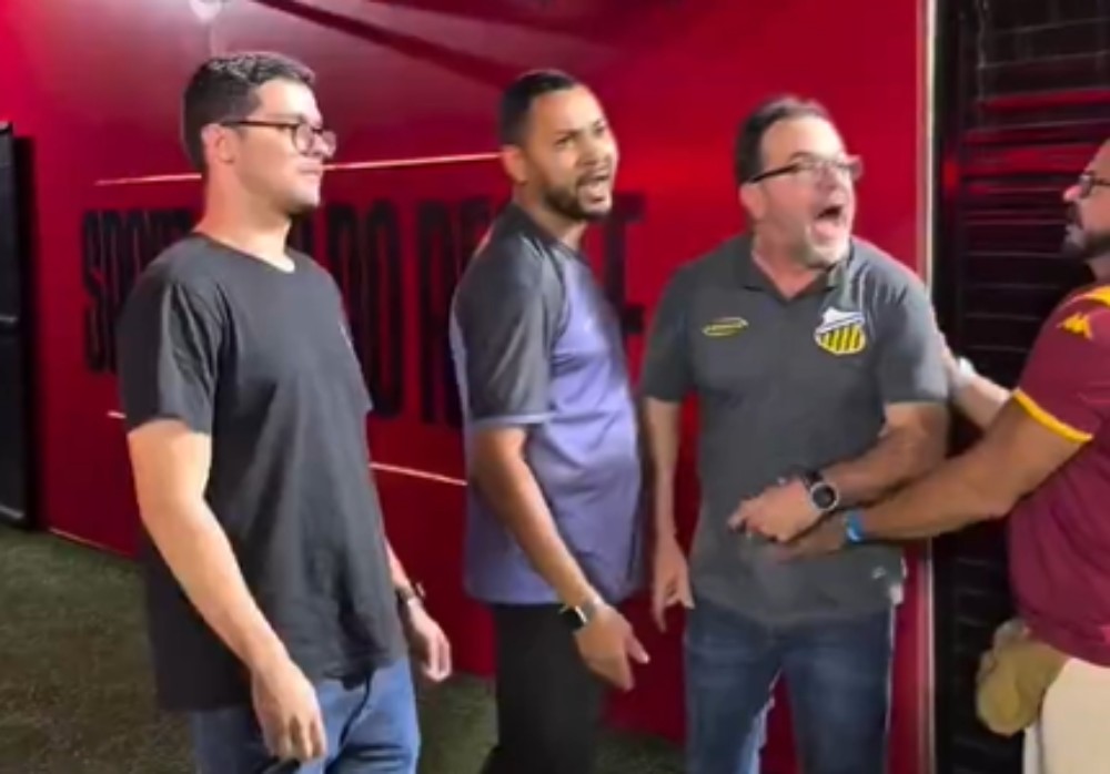 Enderson, do Novorizontino, chama diretor do Sport para a briga: "Vem aqui, moleque"