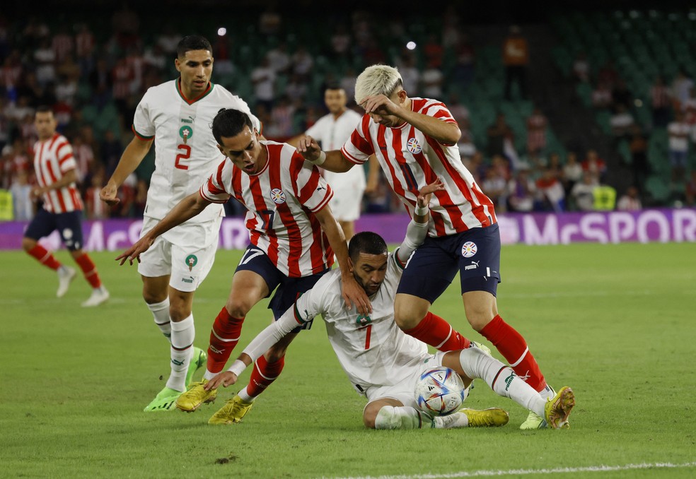 Espanha e Paraguai completam as quartas-de-final