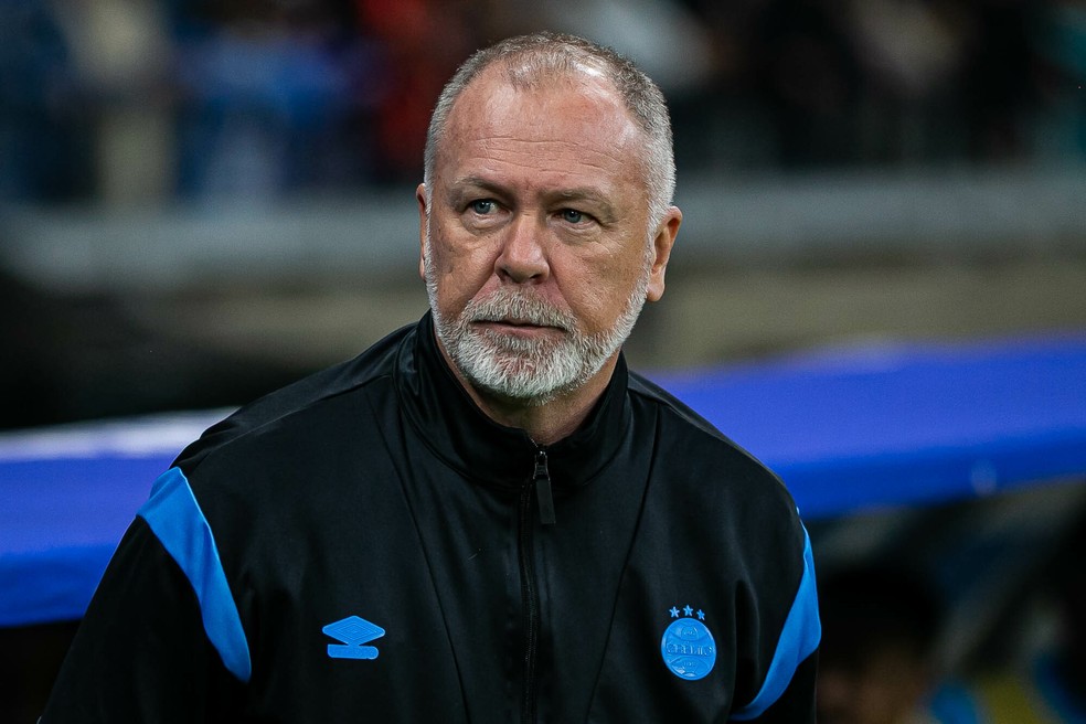 Mano em derrota do Grêmio para o Cruzeiro — Foto: Gilson Lobo/AGIF