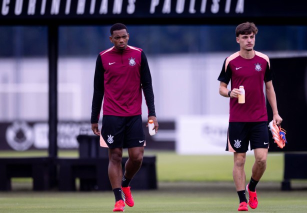 Corinthians tem quatro jogadores na pré-lista de convocados da Seleção para amistosos