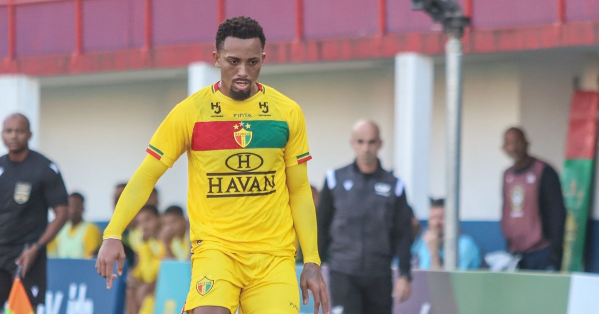 Operário-PR anuncia a contratação do zagueiro colombiano Jhan Pool | Ge