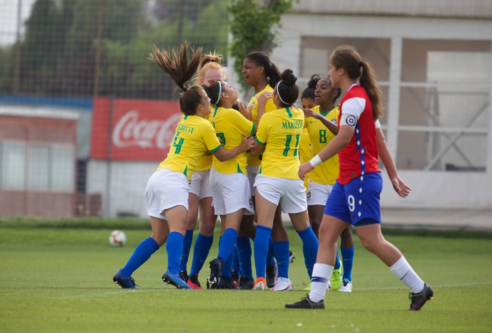 Seleção nacional feminina joga qualificação para Europeu sub17 em