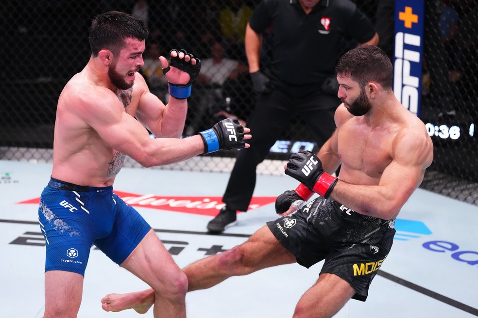 Thiago Moises venceu Mitch Ramirez no UFC em Las Vegas — Foto: Getty Images
