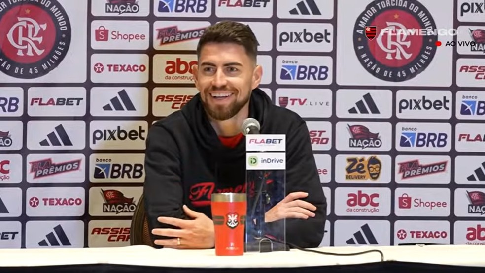 Jorginho em entrevista coletiva no Flamengo — Foto: Reprodução/FlamengoTV