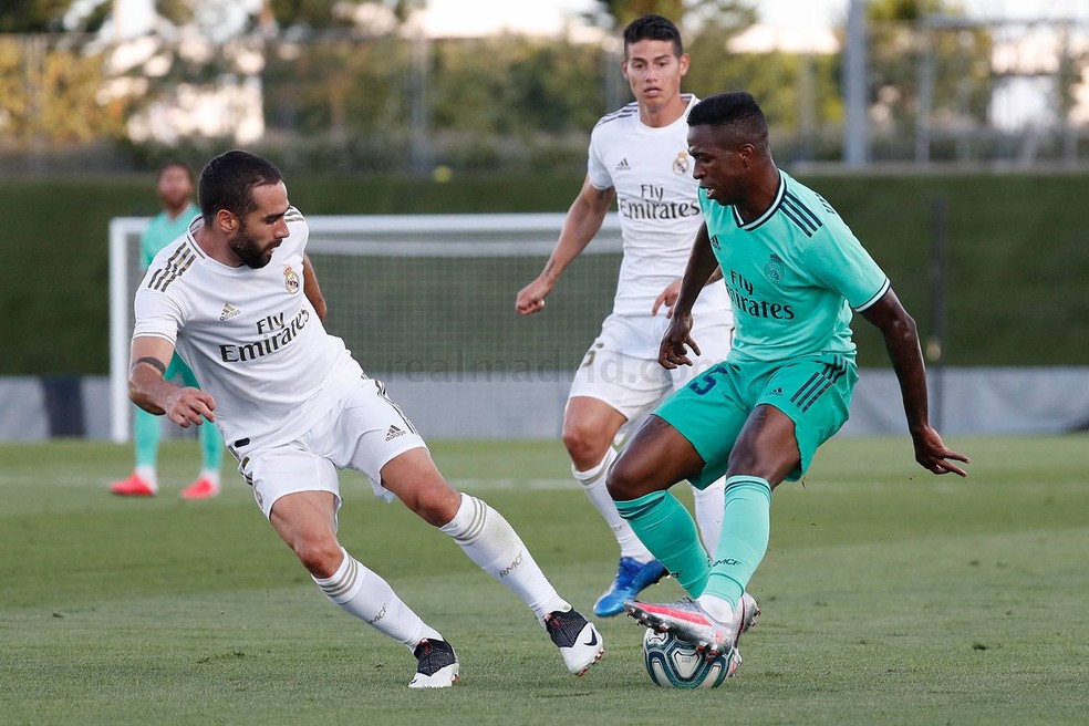 Uniforme de treino do real madrid discount