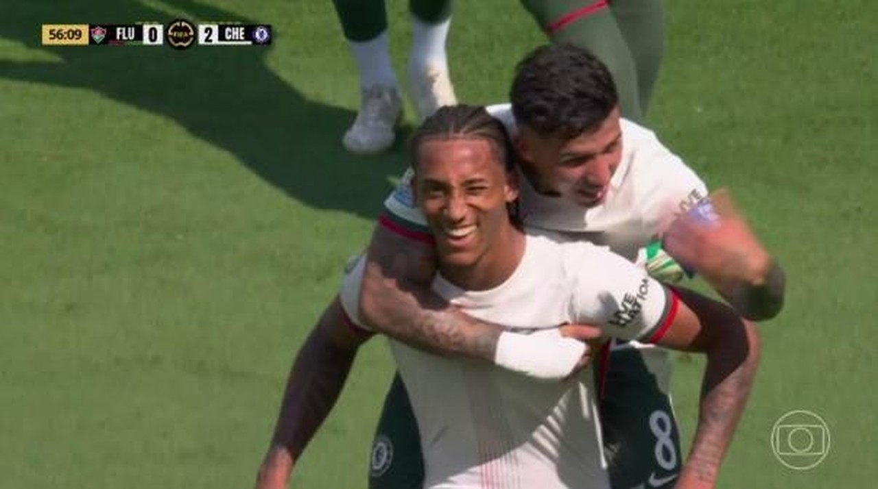 Flamengo e Botafogo ironizam Fluminense após queda no Mundial de Clubes.