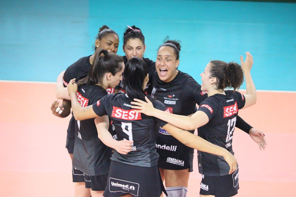 Campinas Vôlei conquista primeira vitória no Campeonato Paulista Feminino -  CBN Campinas 99,1 FM