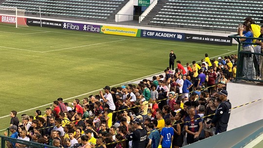 Seleção treinavai de bet bônus de 20Brasília com multidão, estreiavai de bet bônus de 20Matheus Pereira e visitavai de bet bônus de 20pentacampeão