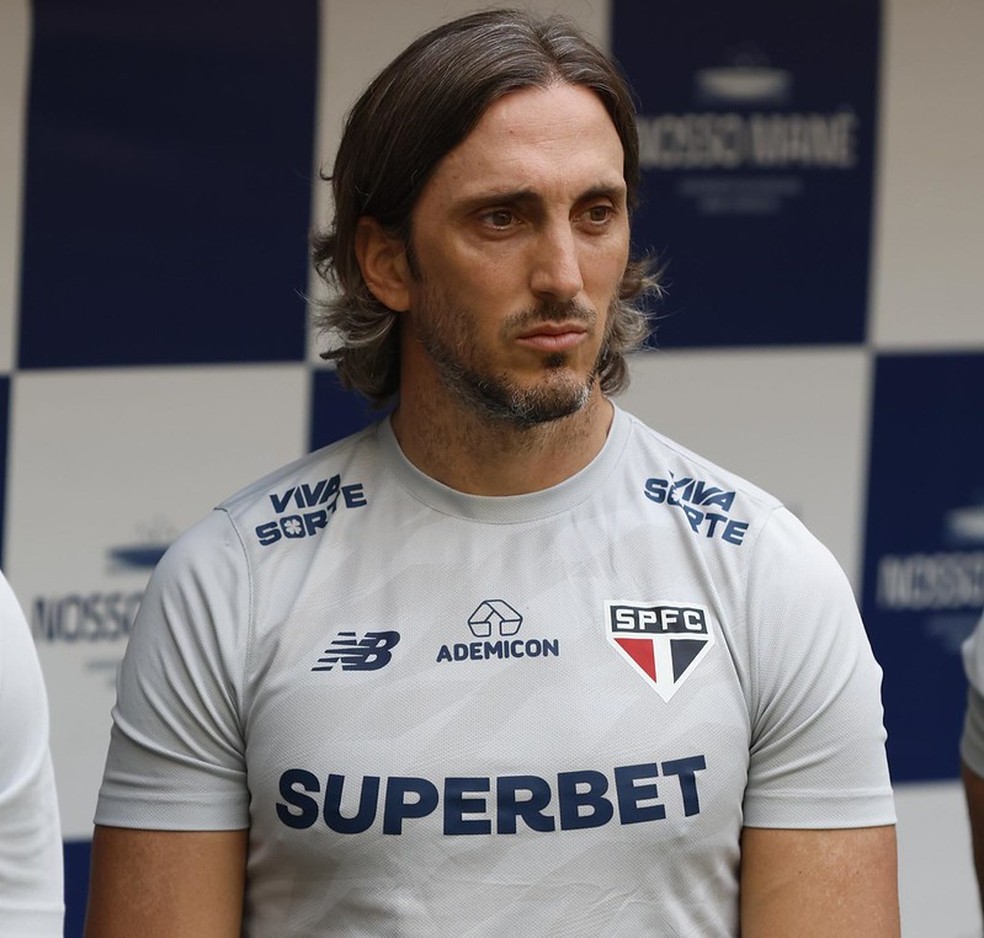 Zubeldia comanda São Paulo em vitória sobre o Corinthians — Foto: Rubens Chiri/Saopaulofc.net