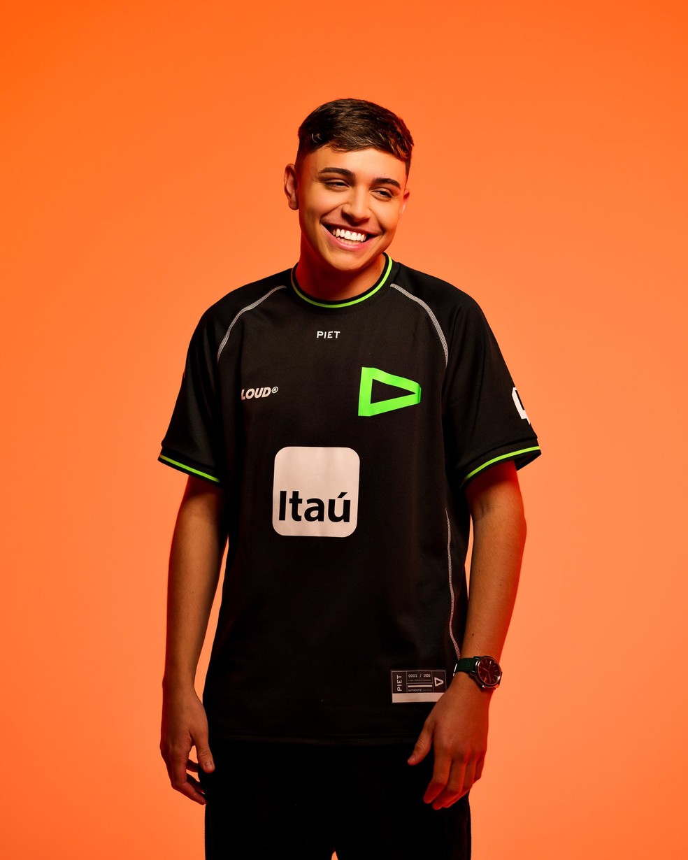 FNCS trio Nicks, Ed e persa lidera primeiro dia de final, fortnite😡