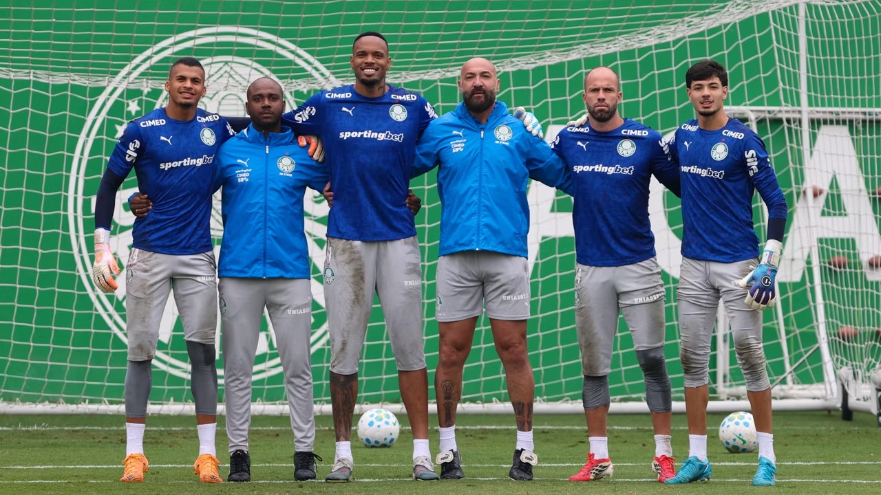Bastidores: como preparação de goleiros muda treinos no Palmeiras para transformar Carlos Miguel
