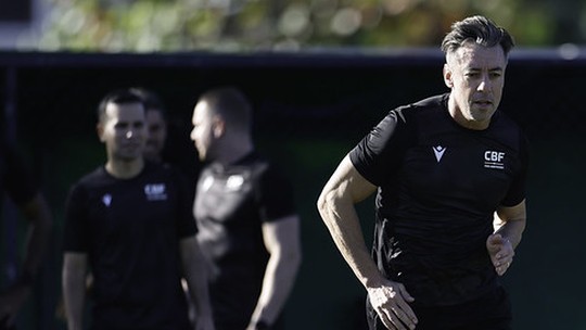 Ranking, scout e tecnologia: CBF avança para formar primeiros árbitros profissionais no fim de 2026 - Semana de treinamentos tem 64 árbitros e assistentes no Rio de Janeiro