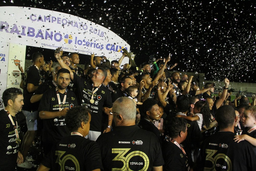 Botafogo-PB quando foi campeão paraibano de 2018 — Foto: Pedro Alves / GloboEsporte.com