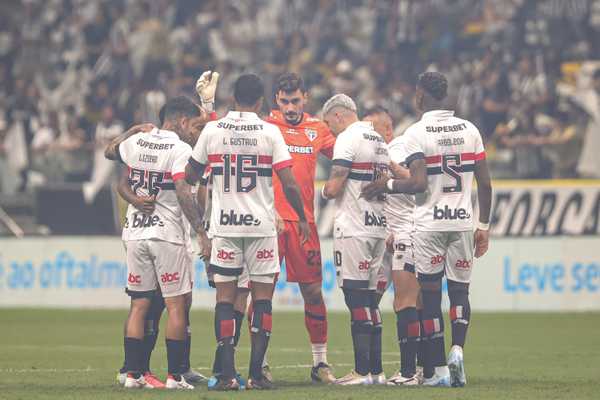 Atuação do São Paulo: defesa eficaz, ataque ineficiente