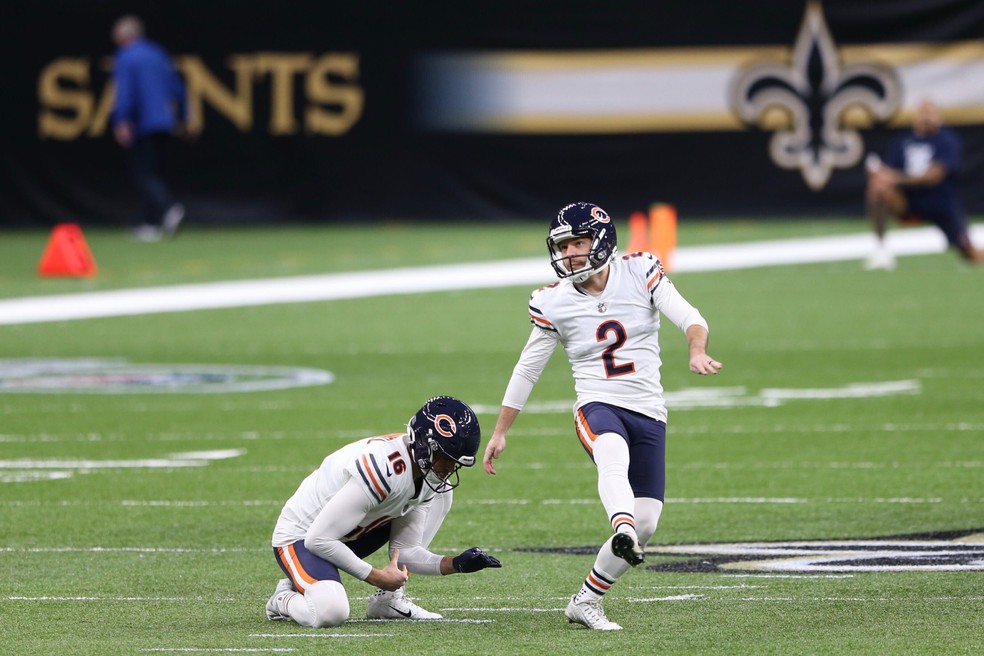 Cairo Santos acerta renovação com o Chicago Bears por cinco anos e pode  ganhar R$ 96,8 milhões, futebol americano