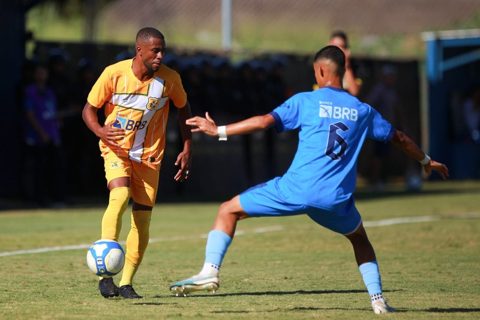 Brasiliense venceu o Real Brasília, mas demitiu toda a comissão técnica durante o intervalo — Foto: Breno Esaki/Metrópoles