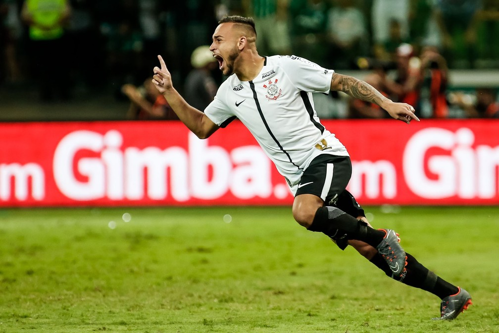 Maycon chega ao Corinthians após se destacar pelo Shakhtar na Champions  League; veja números