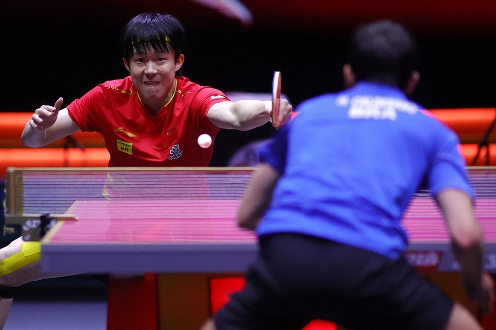 Hugo Calderano na Final do Mundial de tênis — Foto: Karim Jaafar/AFP