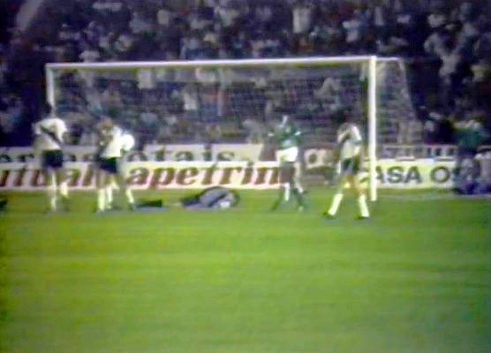 Uberlândia x Vasco; Parque do Sabiá; Campeonato Brasileiro 1984 — Foto: Reprodução