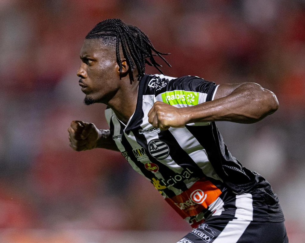 Ronaldo Tavares se destaca e vira símbolo da boa fase do Athletic na Série B