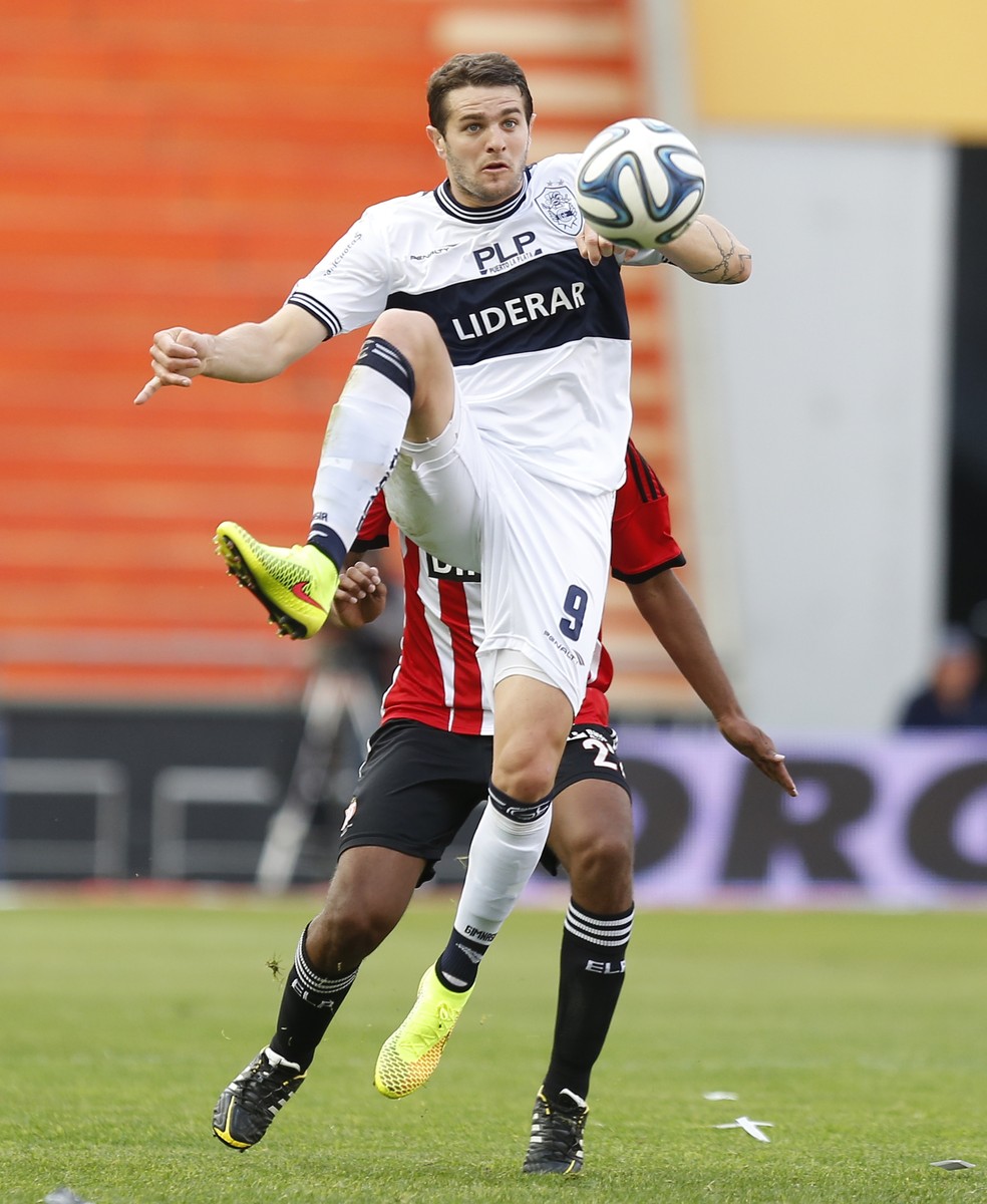 Pablo Vegetti aos 25 anos com a camisa do Gimnasia de La Plata, em 2014 — Foto: Gabriel RossiLatinContent via Getty Images