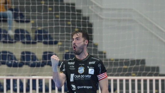 JEC encosta no líder, e São Lourenço garante vaga nos playoffs; veja a rodada de SC