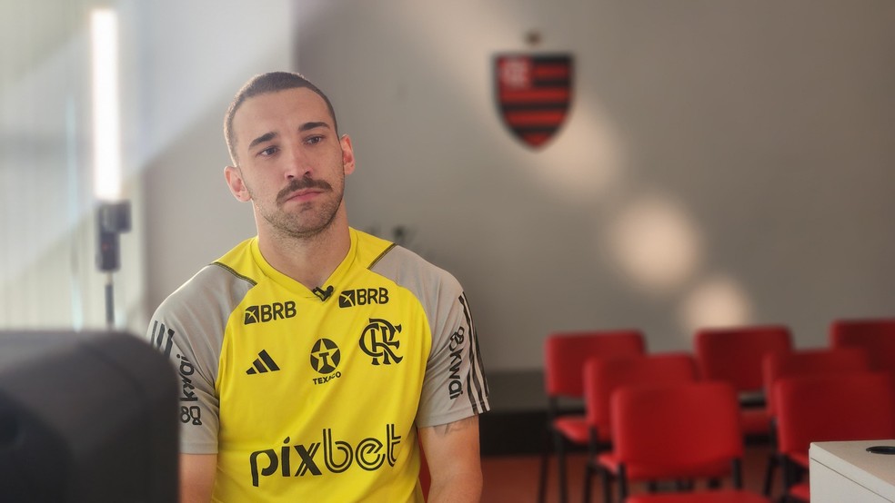 Léo Ortiz, do Flamengo, em entrevista ao ge — Foto: Beto Kaulino