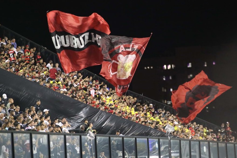 Torcida do Flamengo em S�o Janu�rio � Foto: Gilvan de Souza/Flamengo