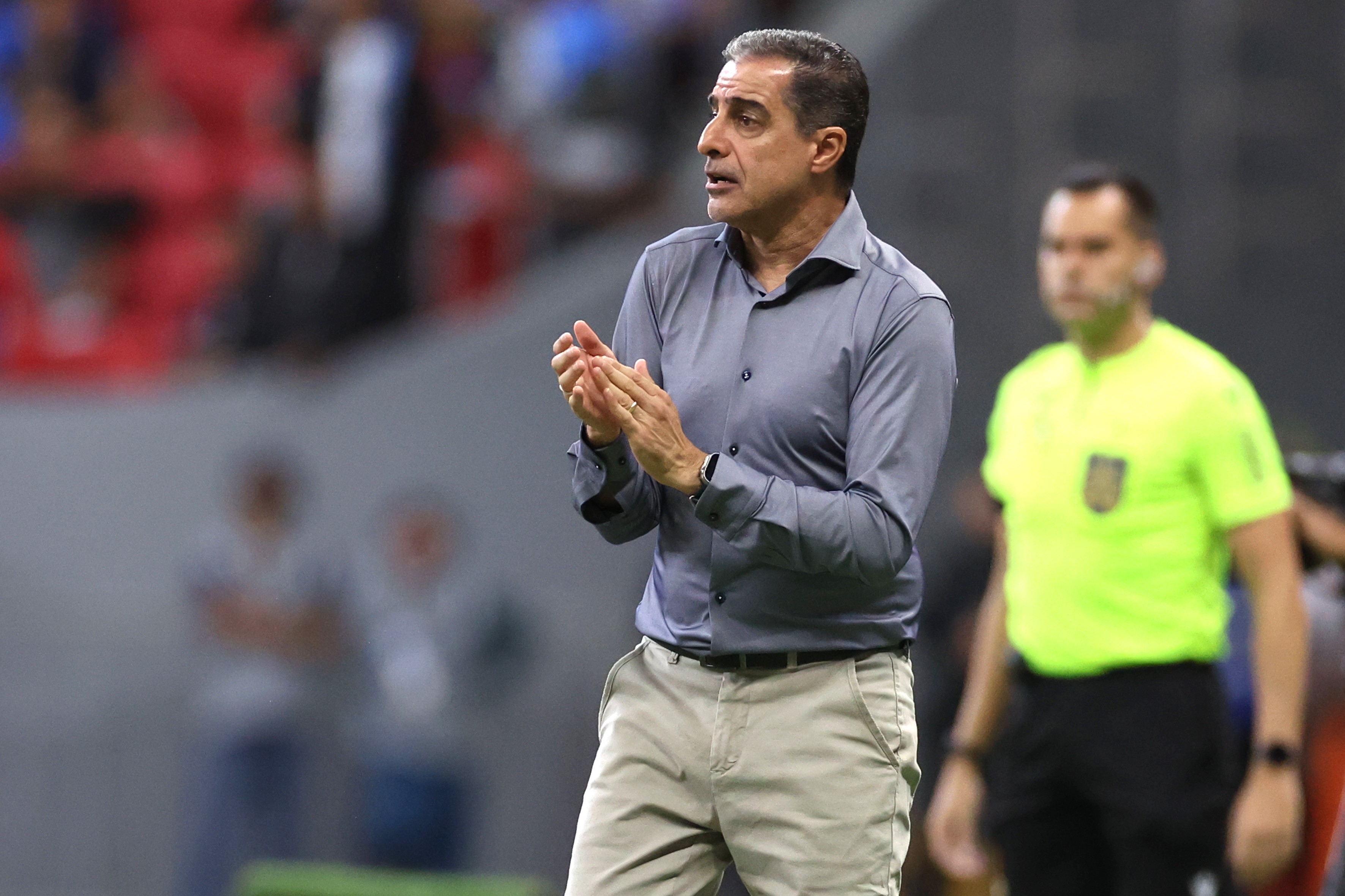 Renato Paiva projeta Botafogo na Copa do Mundo: 