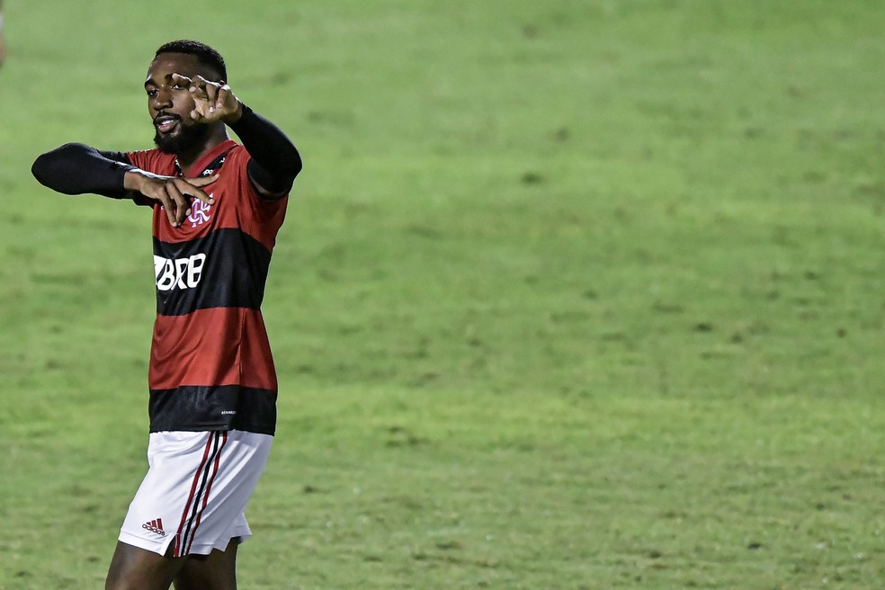 Gerson, ex-Flamengo, recebe nota 3 de jornal em empate do Olympique