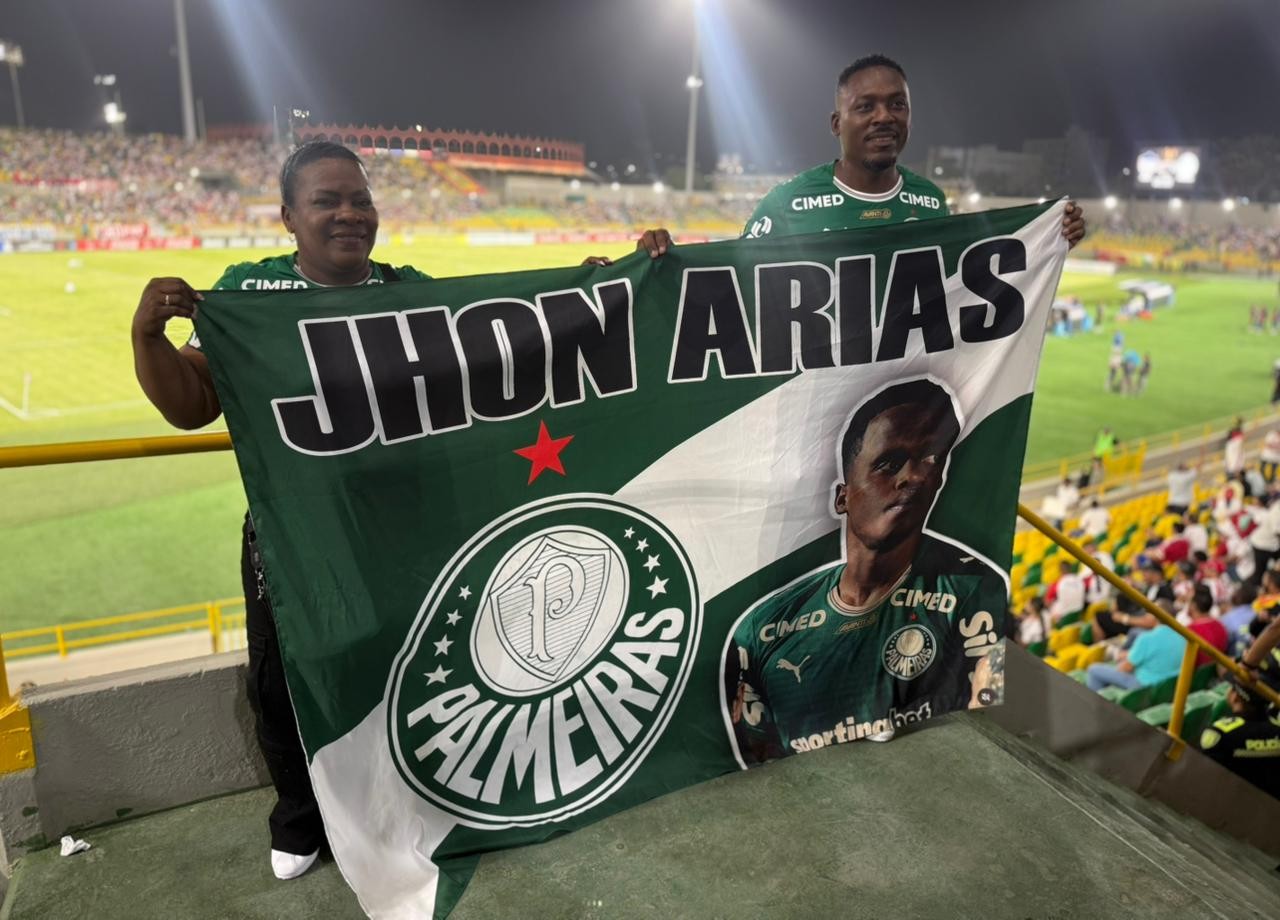 Como Arias viveu bastidores com a família na Colômbia pelo Palmeiras | Ge