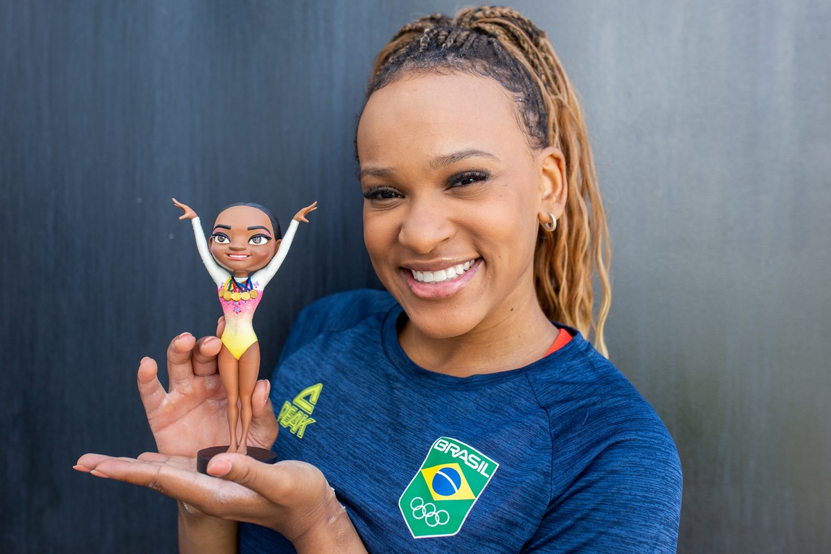 Rebeca Andrade vira boneca miniatura que custará quase mil reais; veja ...