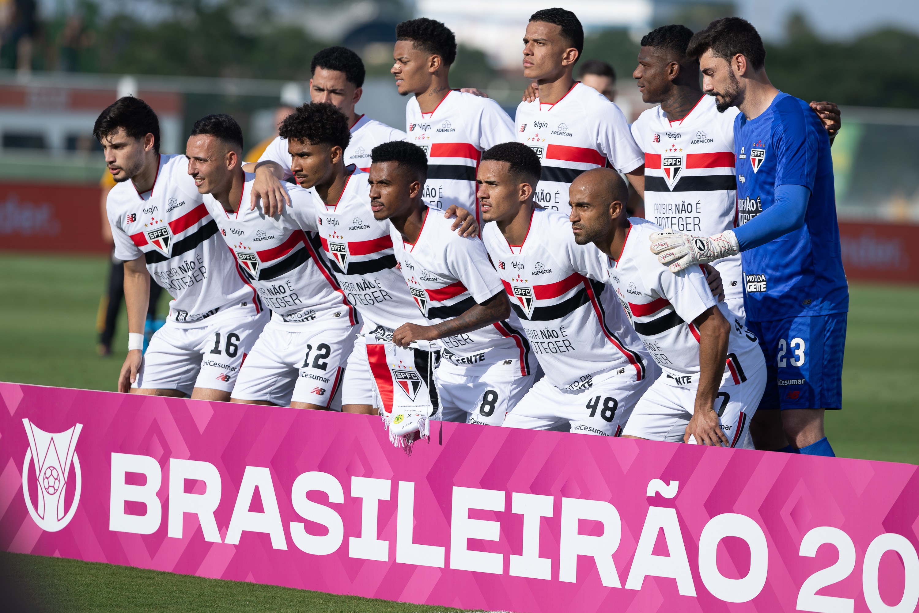 Atuações do São Paulo: Rafael salva, e Pedro Lima surpreende no ataque; dê suas notas