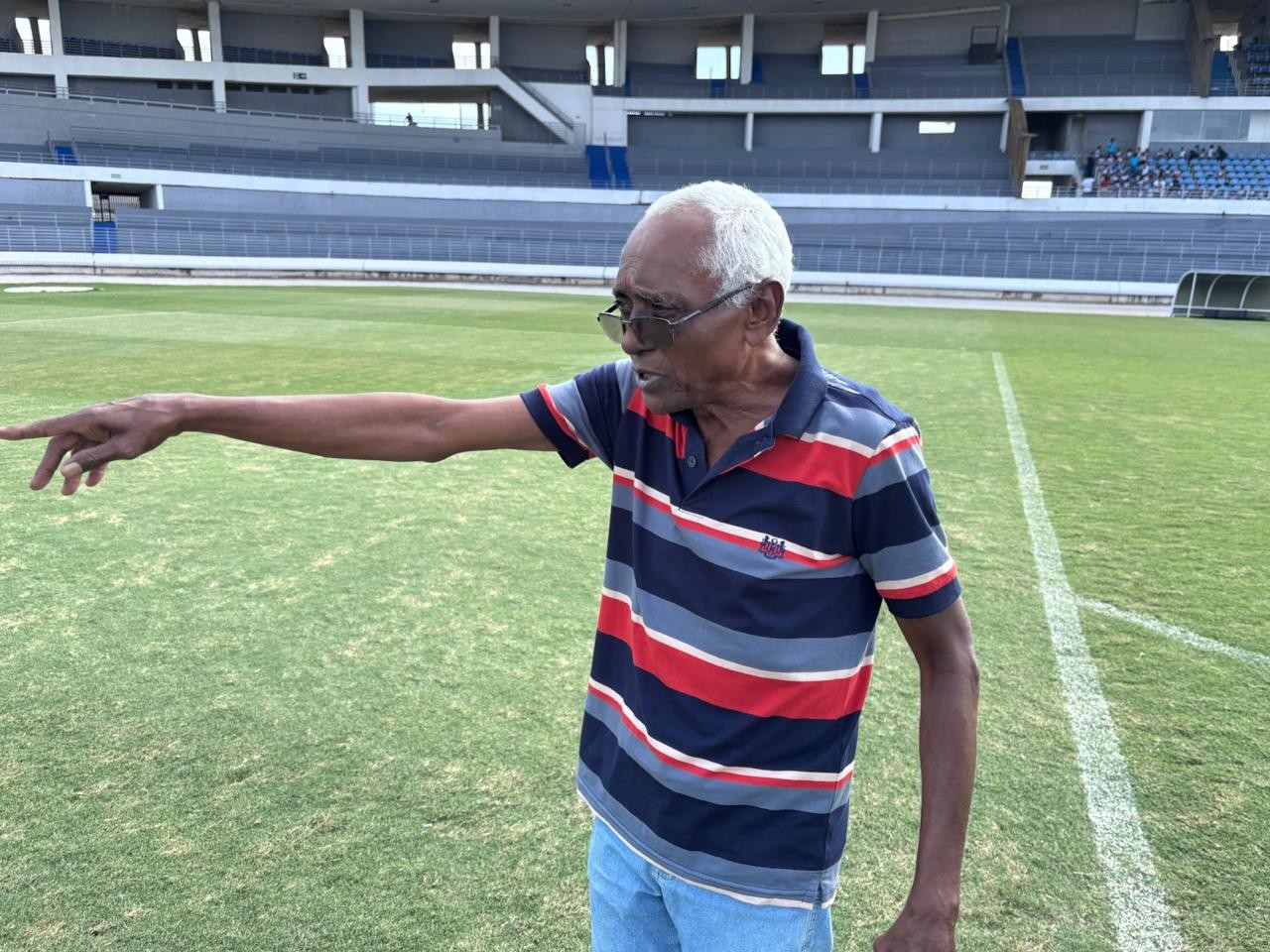Belos tempos... Silva conta como Joãozinho superou desconfiança para virar ídolo do CRB