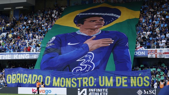 Thiago Silva recebe homenagens e ouve pedidos para ficar no Chelsea - Foto: (John Sibley/Reuters)