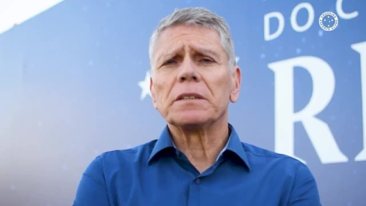 Cruzeiro prepara sugestão à CBF para mudança de janelas de transferências e regra dos sete jogos no Brasileiro