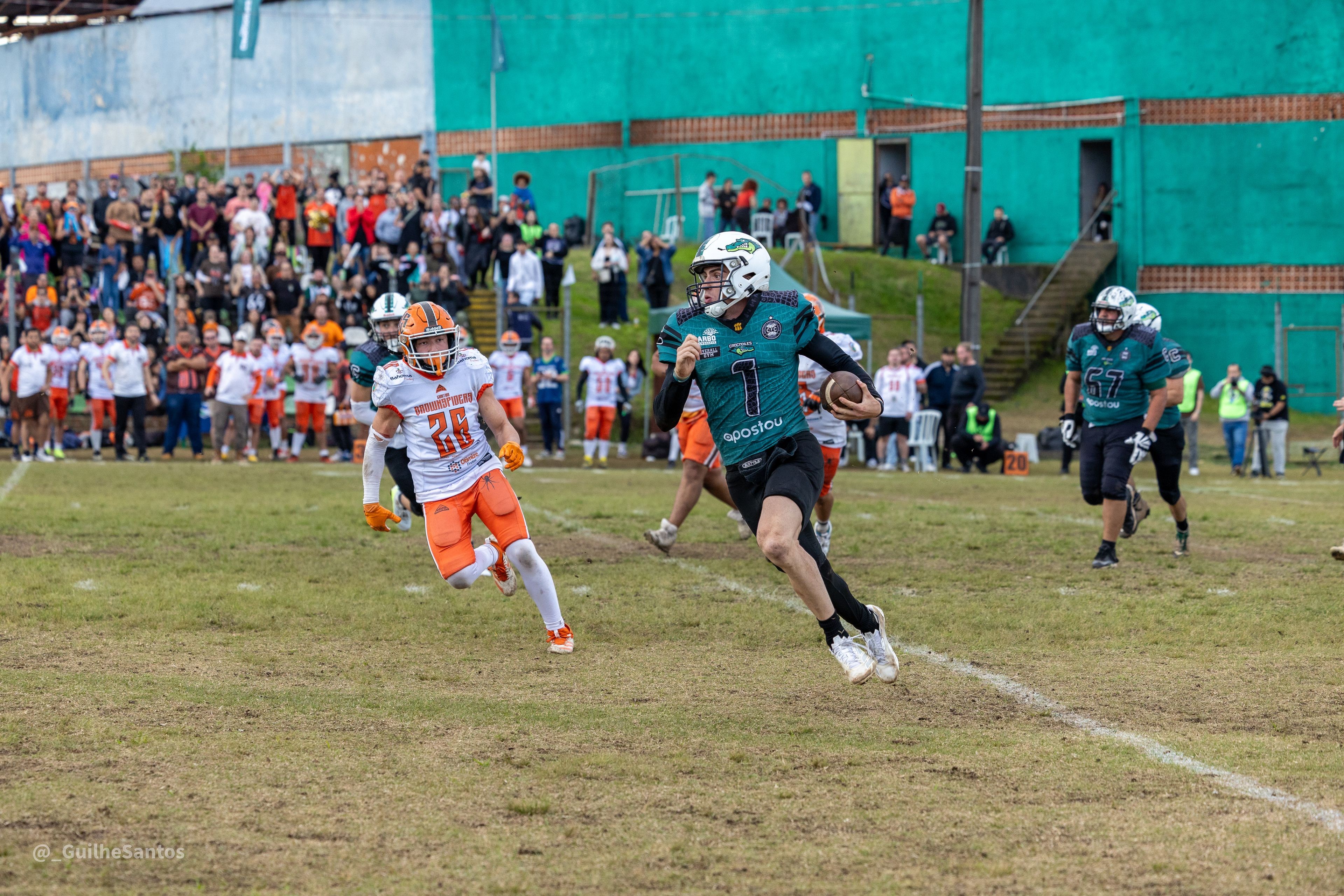 Superliga de Futebol Americano tem clássico e decisão de título em Curitiba; veja a agenda