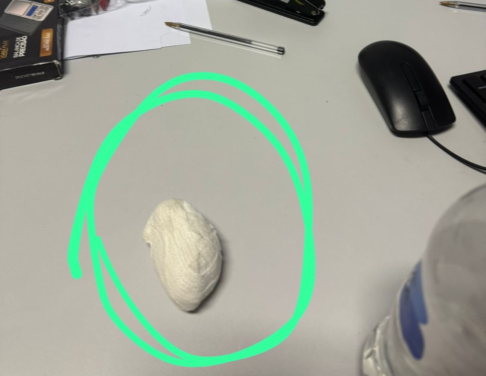 Objeto que teria atingido criança após o Gre-Nal