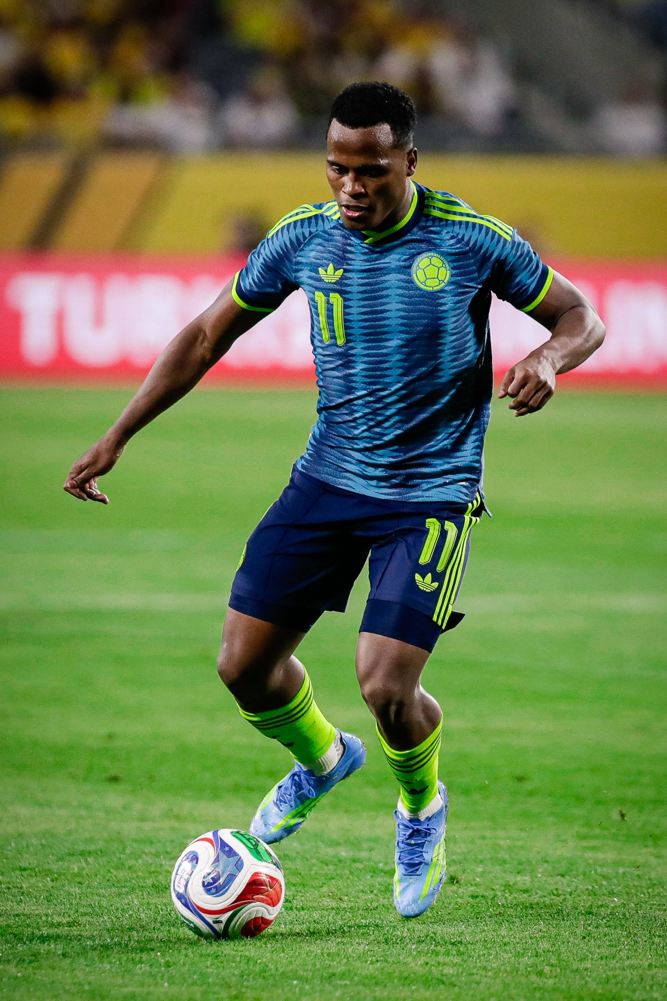 Palmeiras Elabora Estratégia Logística para Reforçar Convocados no Confronto Contra o Grêmio; Vitor Realiza Treino Separado